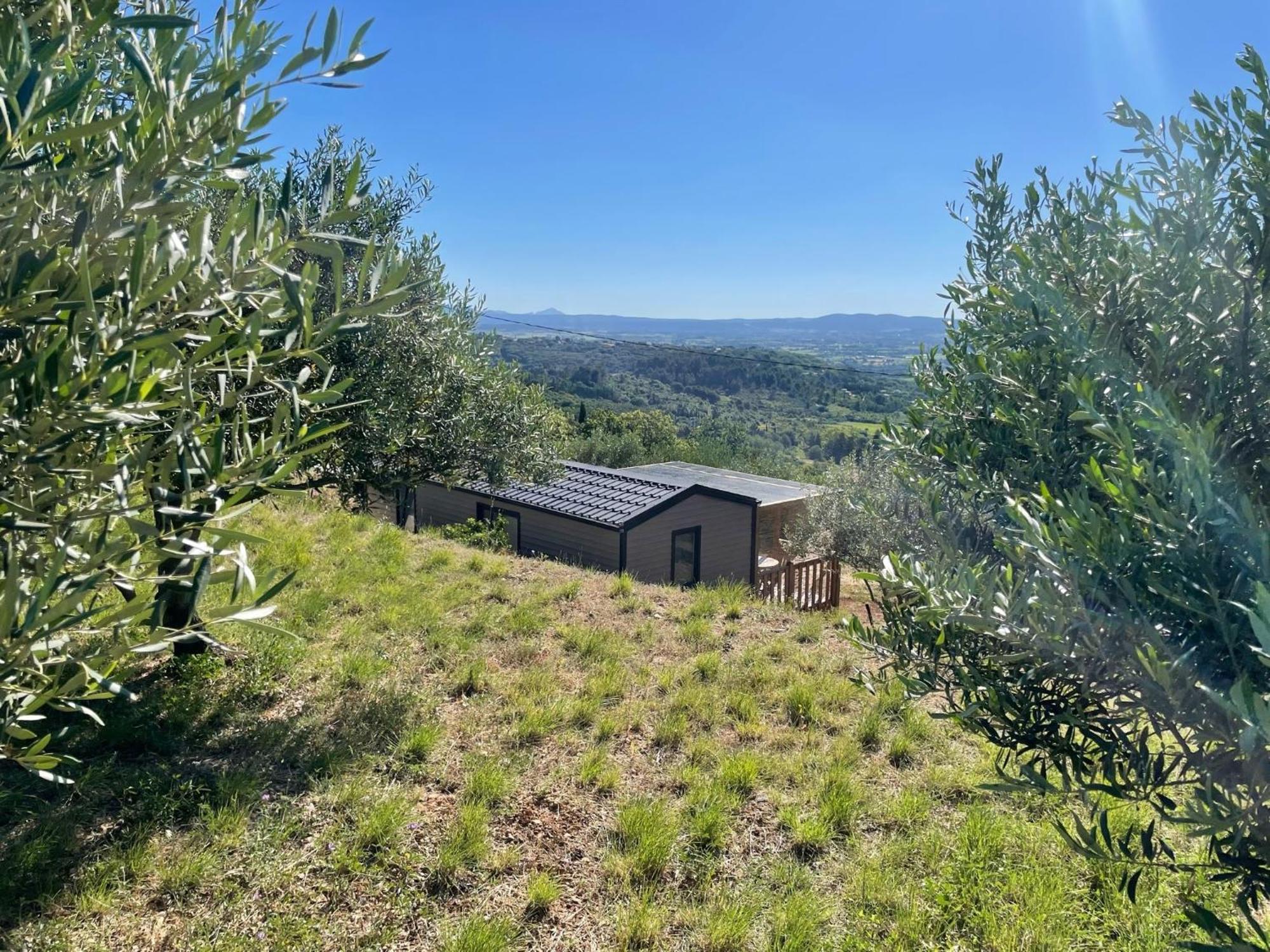 Camping Mobil-home En Pleine Nature A 3 Mins Du Du Salagou Avec Vue Panoramique Lacoste (Herault)