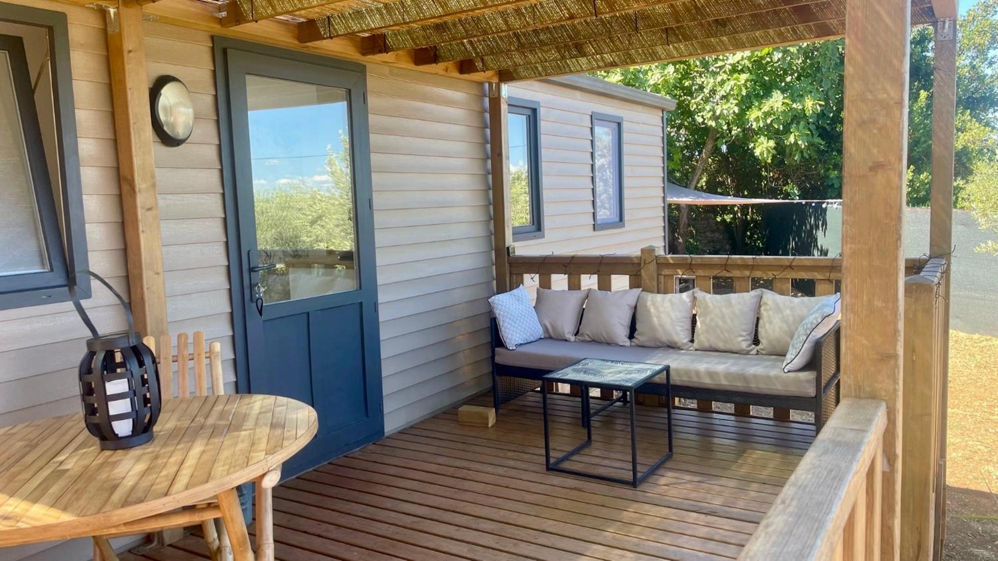 Mobil-home En Pleine Nature A 3 Mins Du Du Salagou Avec Vue Panoramique * Lacoste (Herault)