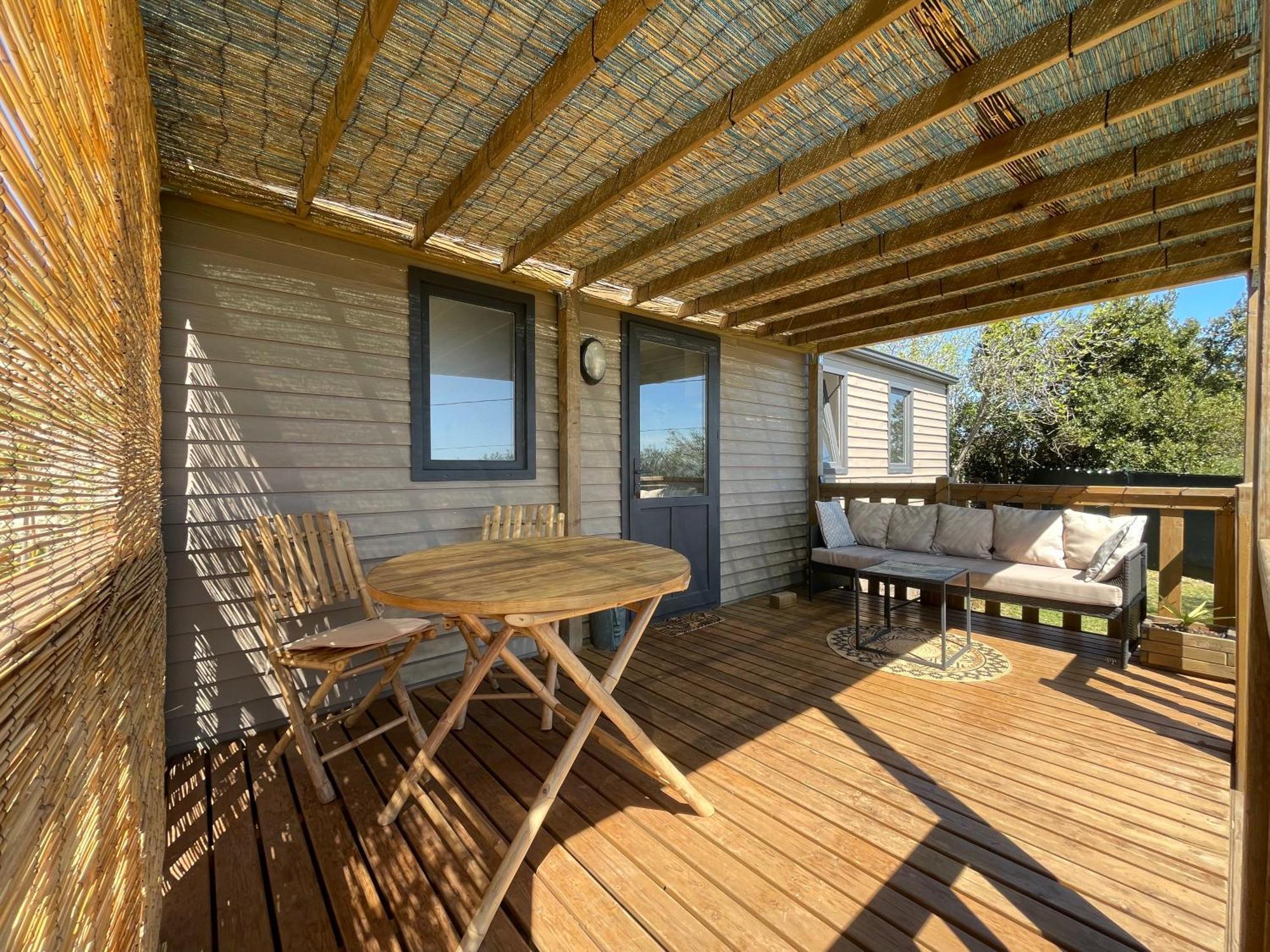 Mobil-home En Pleine Nature A 3 Mins Du Du Salagou Avec Vue Panoramique Camping